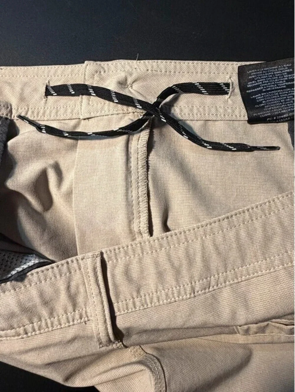 Hang Ten Performance Shorts Men’s Size 38 Khaki Beige